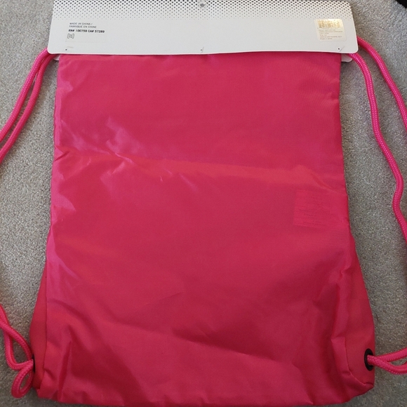 New with Tags UMBRO Backpack PINK ( Bag C) - Picture 5 of 5